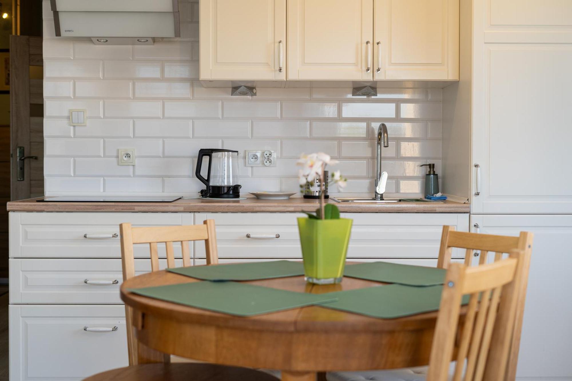 Bronowice Homely Apartament *