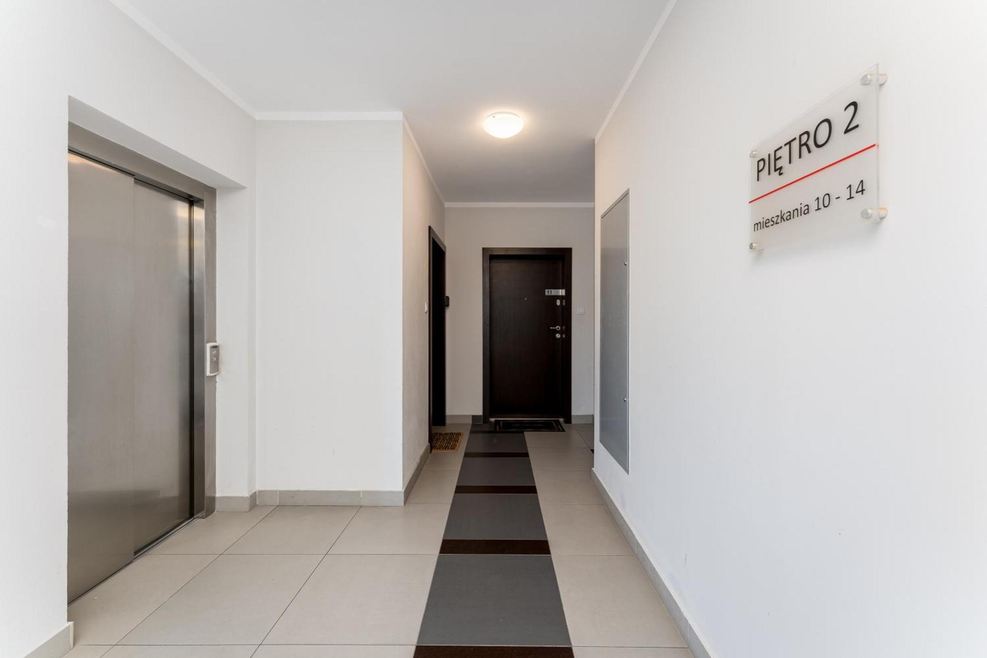 Bronowice Homely Apartment